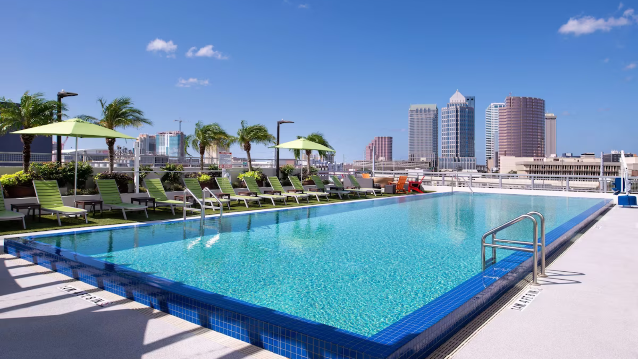 Hampton Inn Tampa Downtown Channel District exterior near cruise port