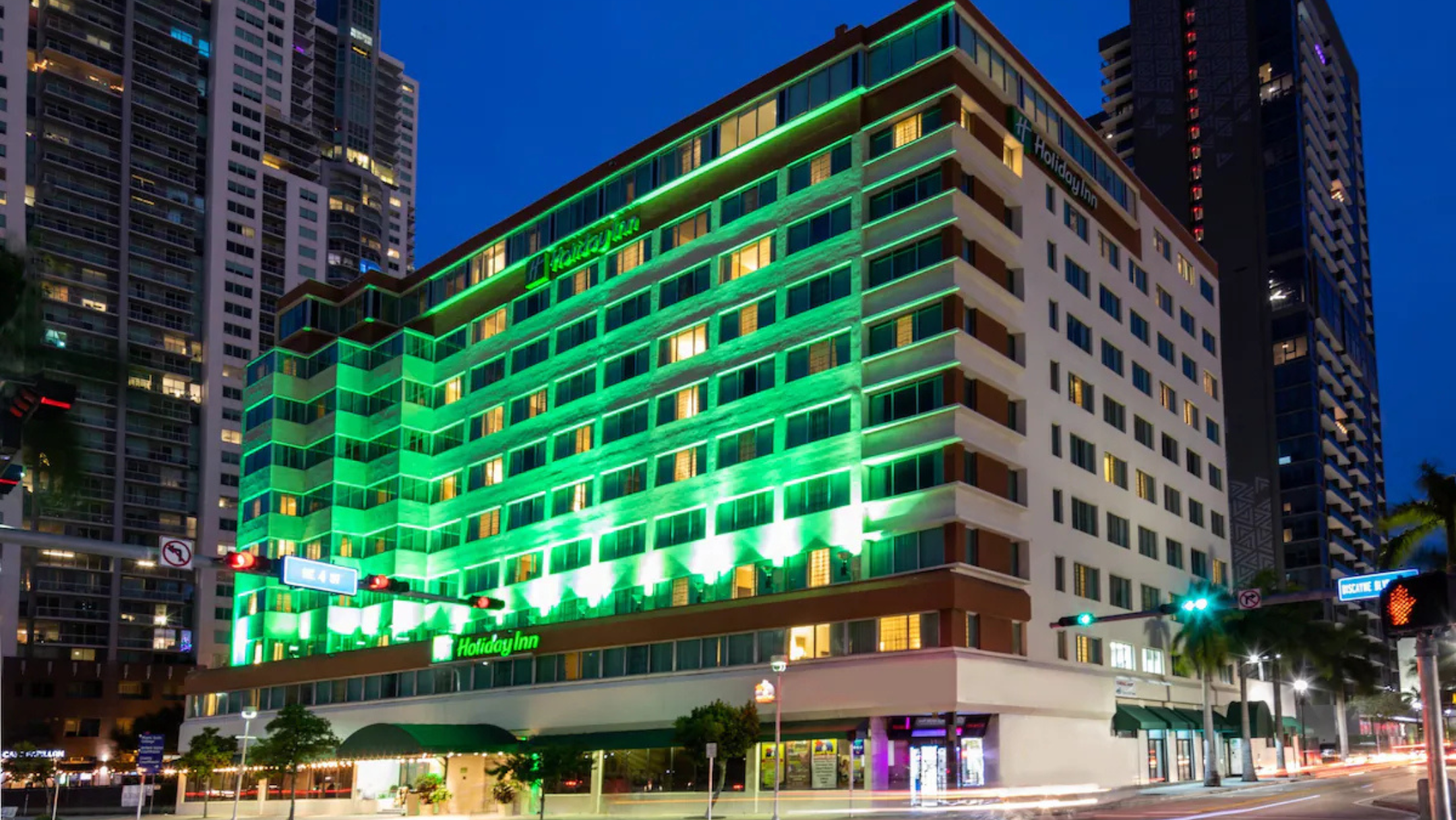 Holiday Inn Port of Miami across from Bayside Marketplace