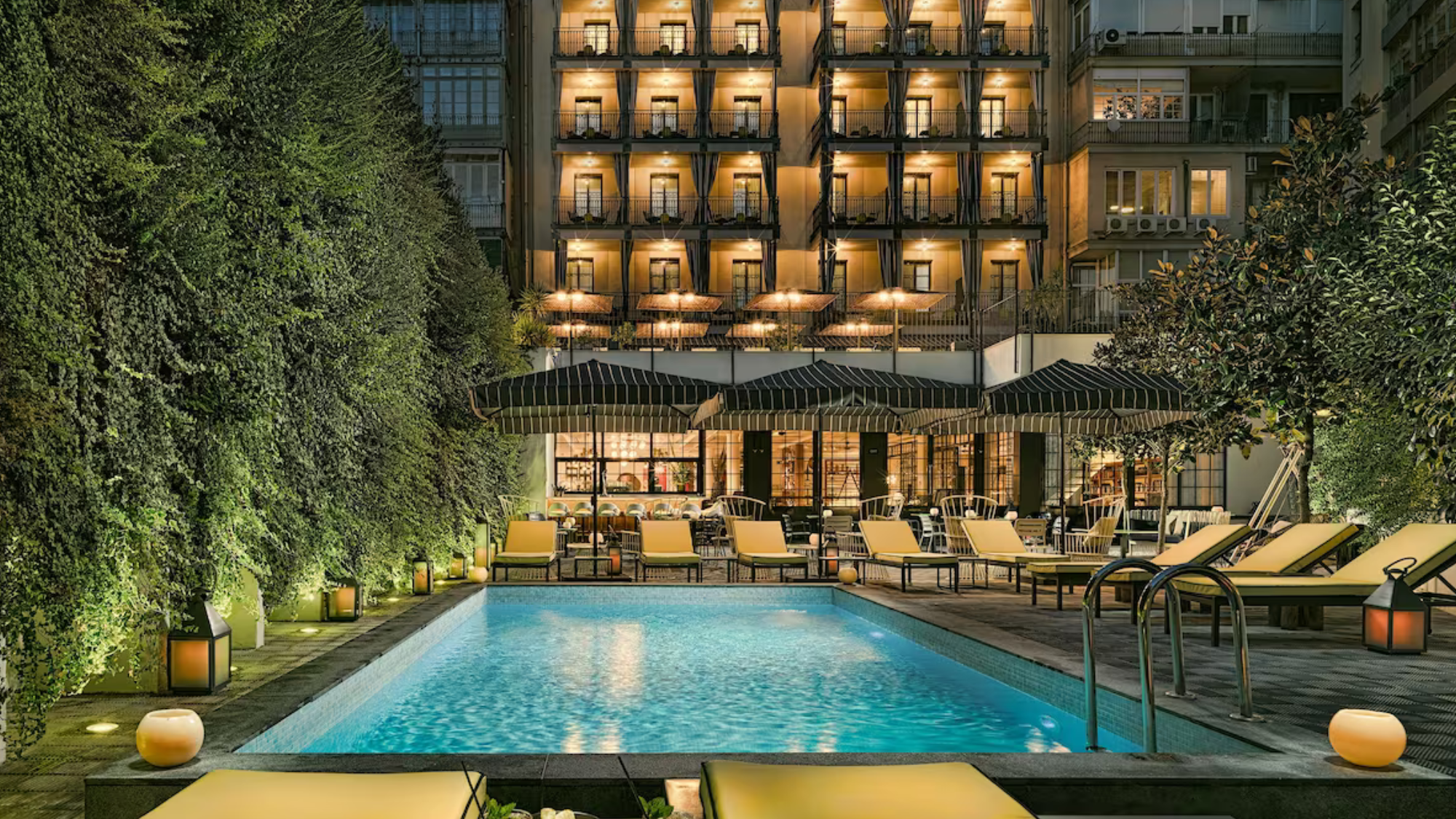 Stylish H10 Metropolitan hotel near Plaça de Catalunya, Barcelona