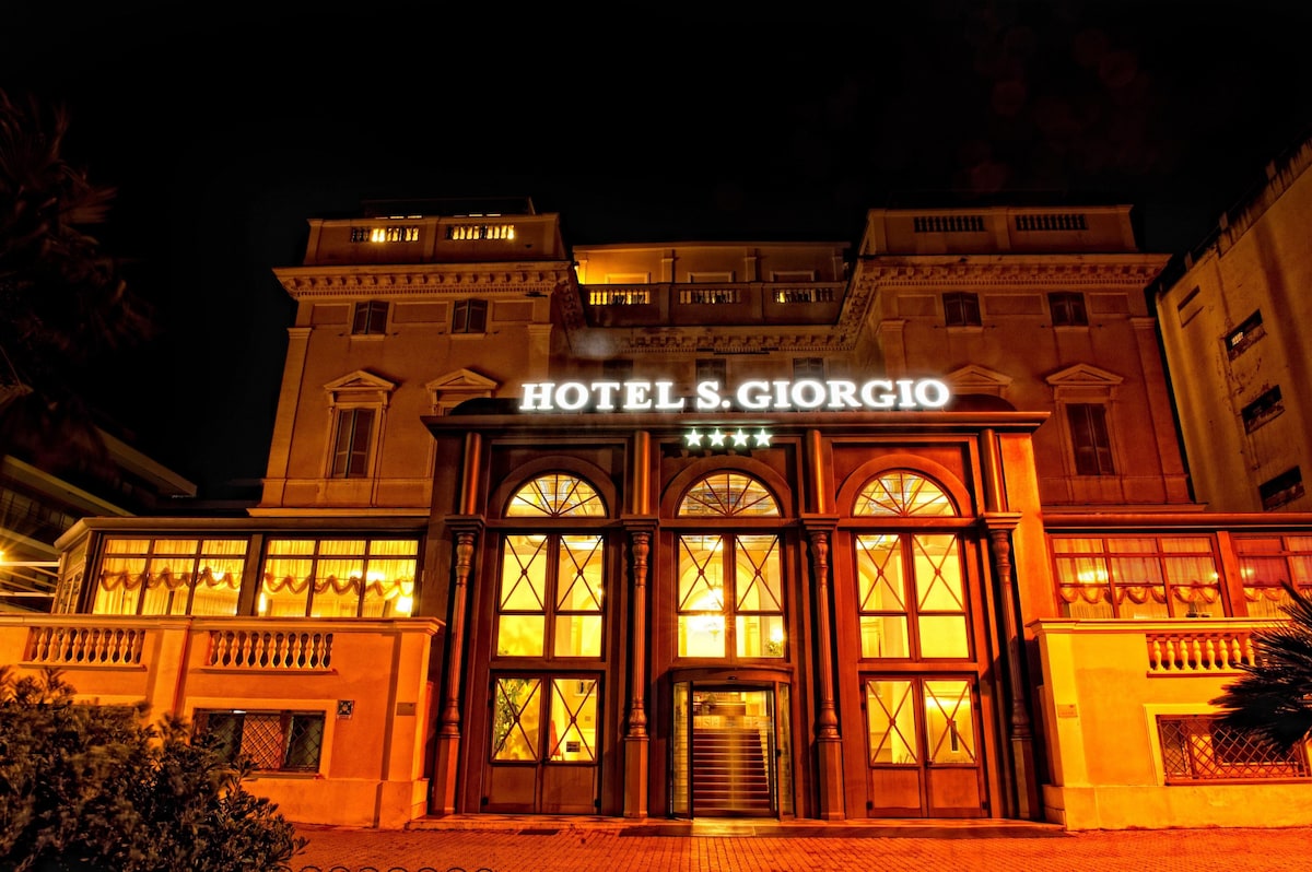 Hotel San Giorgio, Civitavecchia waterfront