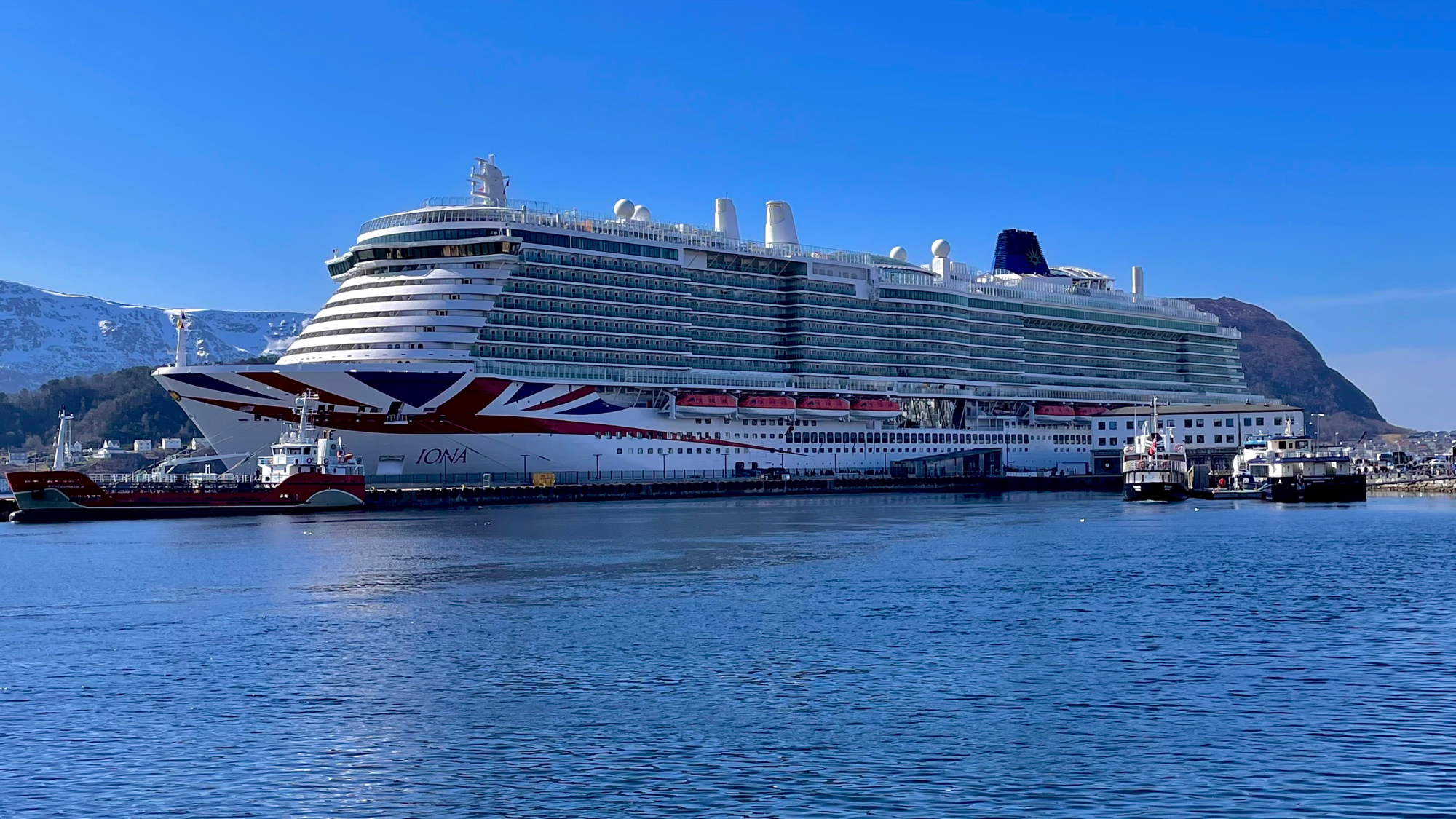 Iona Cruise Ship
