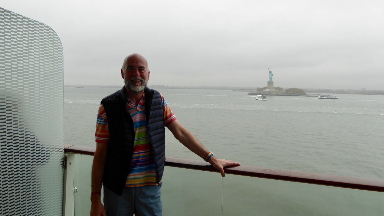 Peter and Statue of Liberty - Celebrity Eclipse 2016