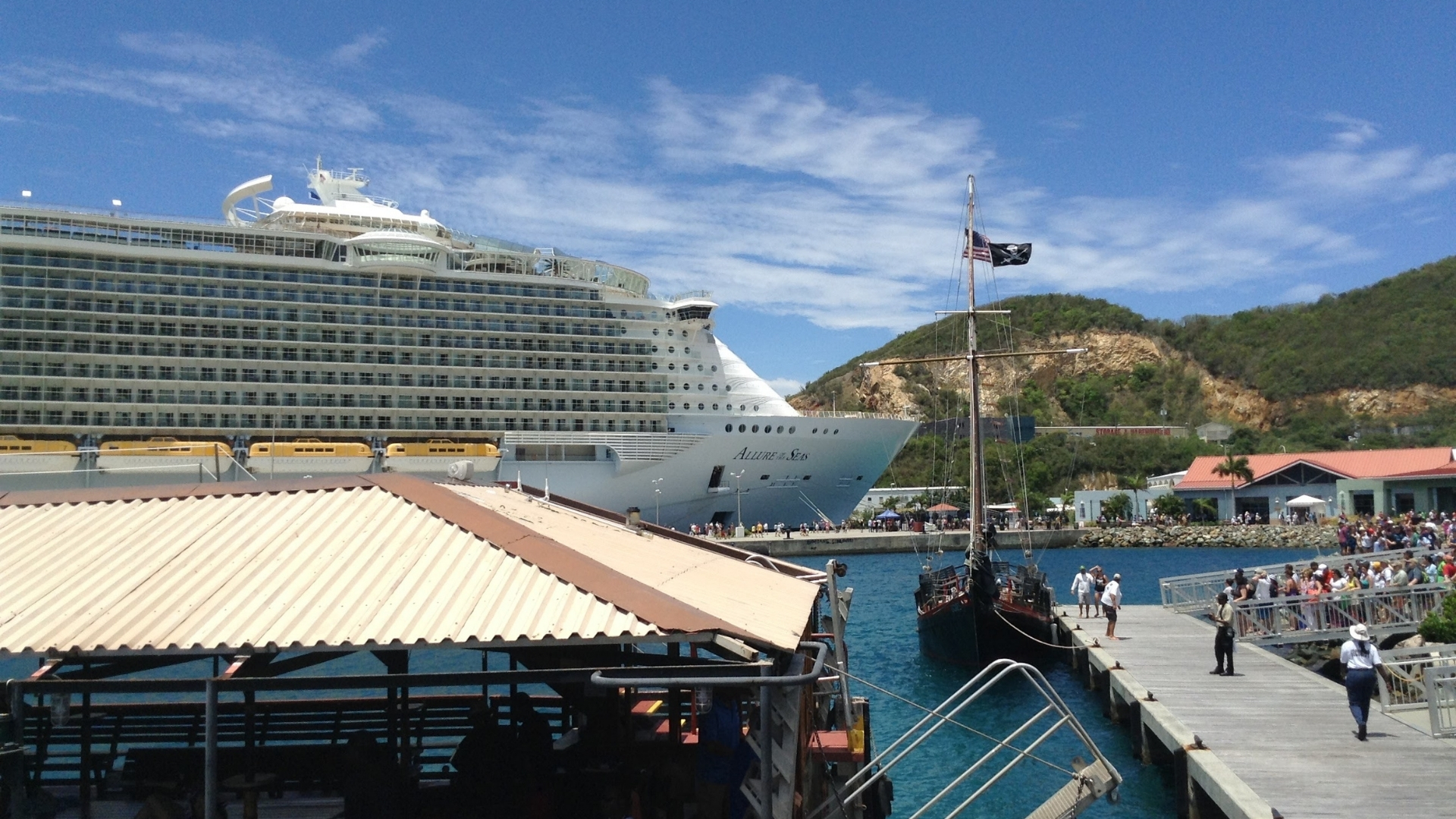 Crown Bay Cruise Pier